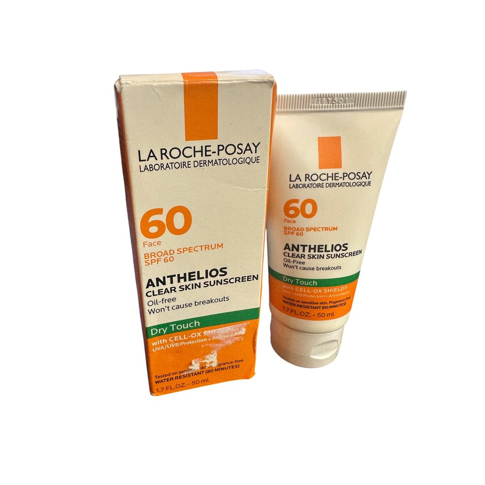 La Roche-Posay Anthelios Clear Skin Dry Touch Sunscreen SPF 60 1.7oz